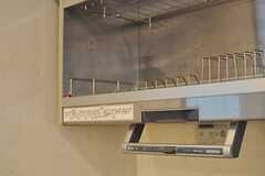 食器洗浄器はキッチン上部に設置されています。(2014-08-09,共用部,KITCHEN,4F)