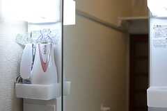 洗面台にはドライヤーが用意されています。(2014-04-02,共用部,OTHER,1F)