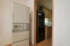 冷蔵庫は2つあります。(2011-06-29,共用部,KITCHEN,1F)