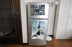 大型の冷蔵庫もキッチンに用意されています。(2012-04-10,共用部,OTHER,1F)
