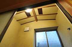 バスルームの天井。趣があります。(2011-01-26,共用部,BATH,1F)