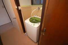 洗濯機の様子。(2008-12-15,共用部,LAUNDRY,1F)