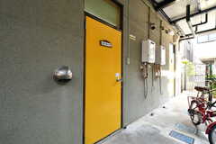 リビングのドア。(2022-08-09,共用部,LIVINGROOM,1F)