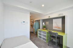 専有部の様子4。作り付け家具付きの部屋です。モデルルームです。（403号室）(2022-12-12,専有部,ROOM,4F)