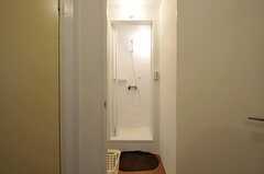 シャワールームの様子。(2011-07-13,共用部,BATH,2F)