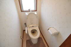 ウォシュレット付きトイレの様子。(2012-11-29,共用部,TOILET,4F)