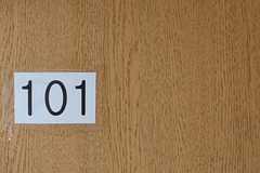 専有部のルームサインはシンプルなもの。（101号室）(2013-07-23,専有部,ROOM,1F)