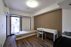 専有部の様子2。家具付きの部屋です。（604号室）(2022-08-08,専有部,ROOM,6F)