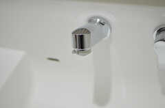 シャワー水栓です。(2012-12-03,共用部,OTHER,6F)