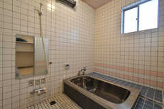 男性専用のバスルーム。(2022-11-03,共用部,BATH,1F)