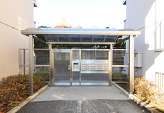gate